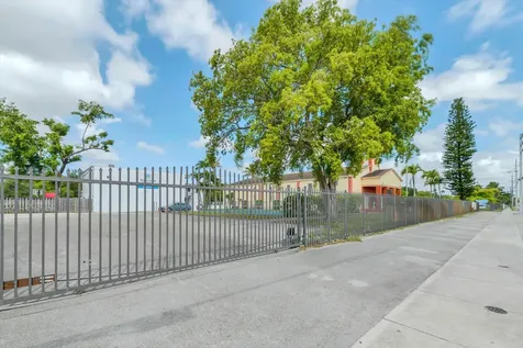 4101 SW 61st Avenue Davie FL