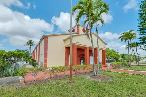 4101 SW 61st Avenue Davie FL