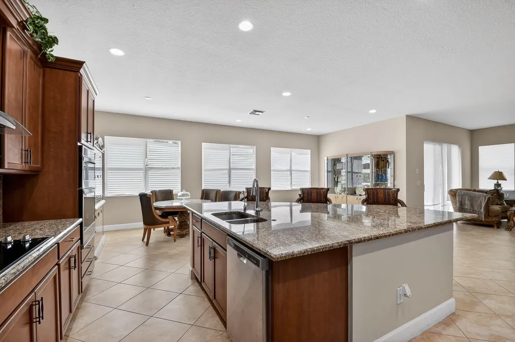 5632 Liberty Lane Westlake FL 33470