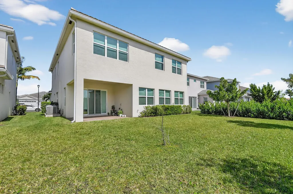 5632 Liberty Lane Westlake FL 33470