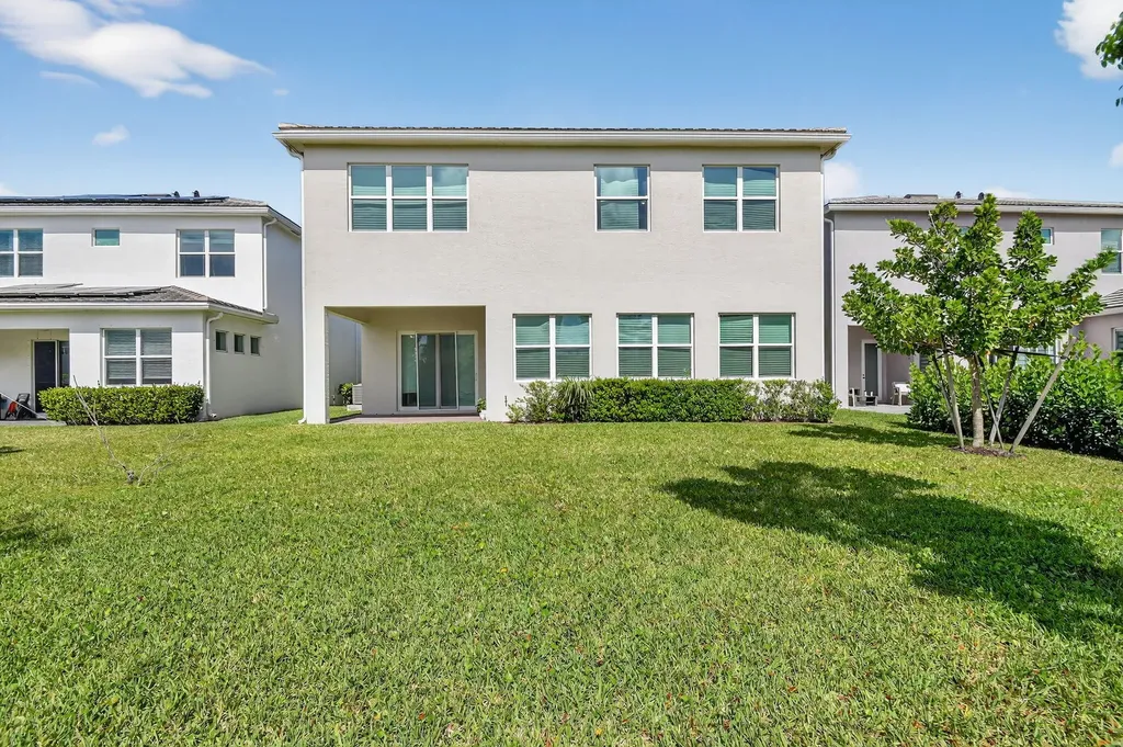 5632 Liberty Lane Westlake FL 33470