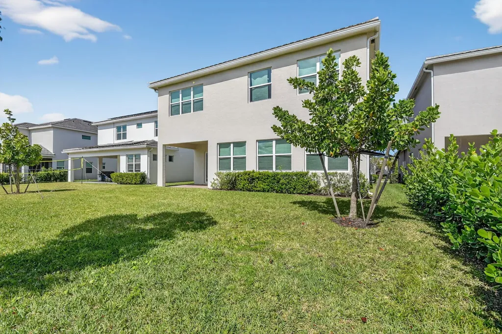 5632 Liberty Lane Westlake FL 33470