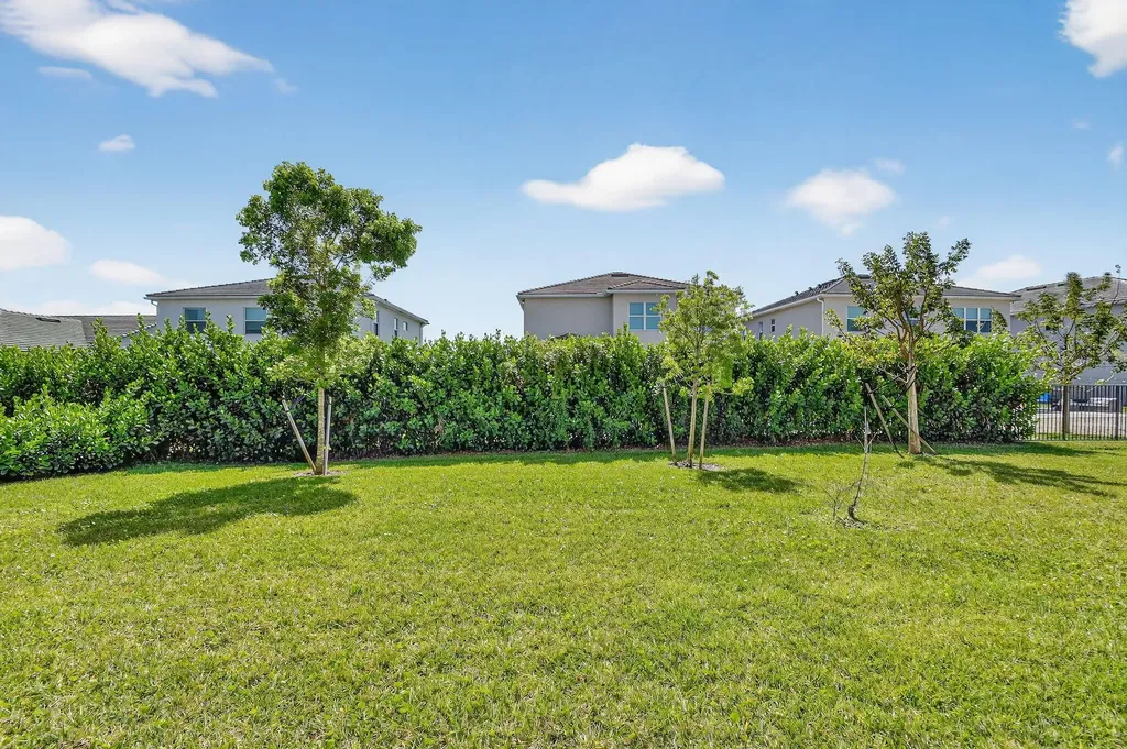 5632 Liberty Lane Westlake FL 33470