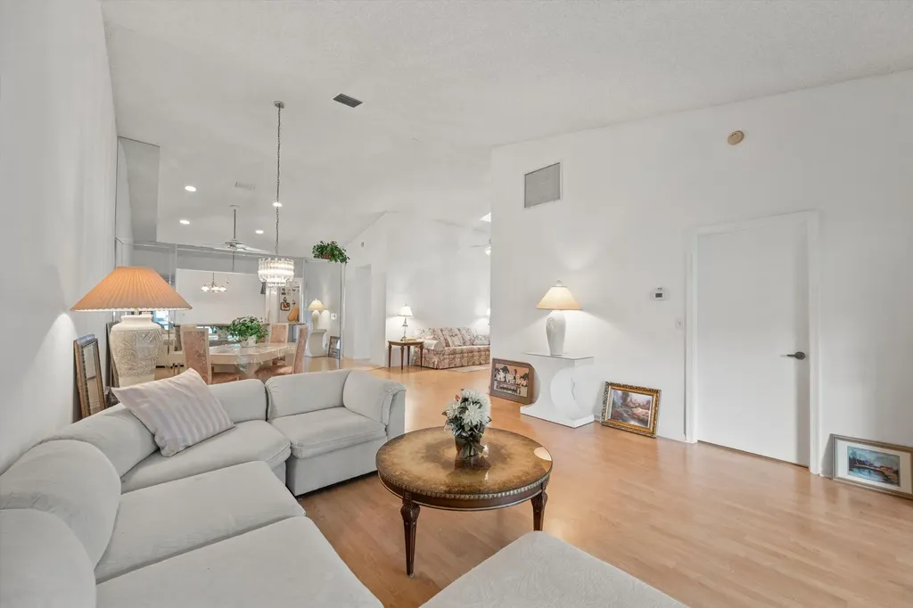 9832 Pavarotti Terrace Boynton Beach FL 33437