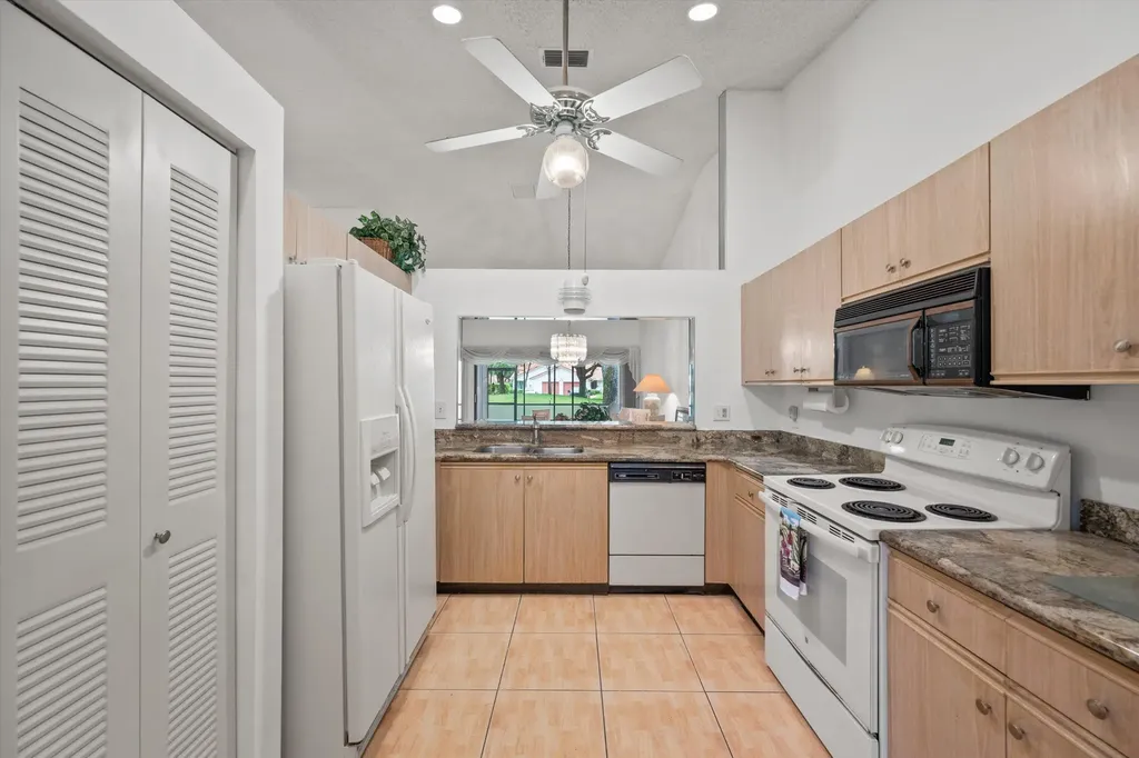9832 Pavarotti Terrace Boynton Beach FL 33437