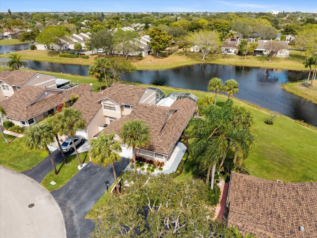 1200 W Lakes Drive Deerfield Beach FL 33442
