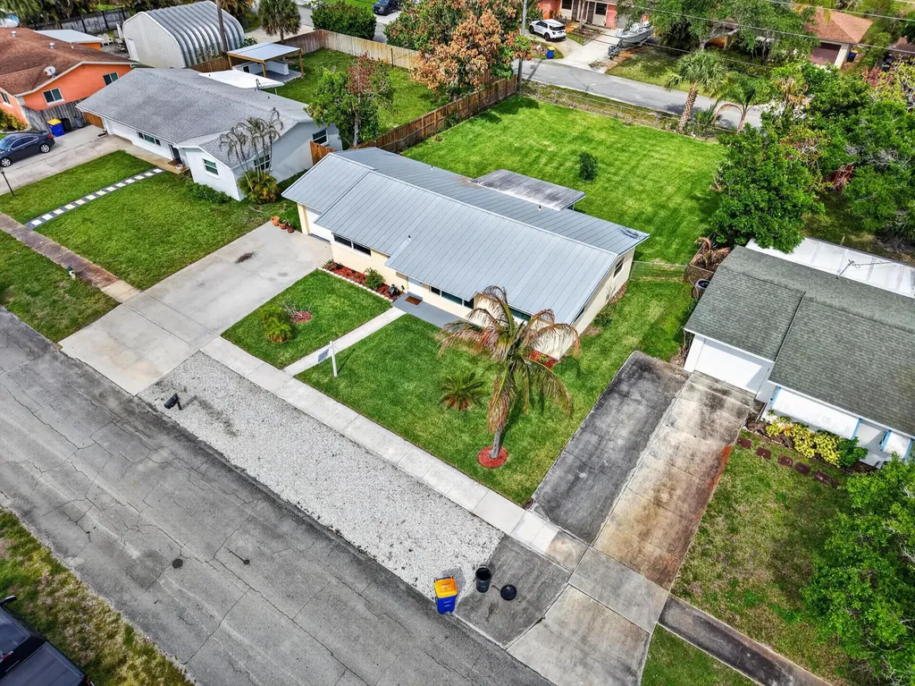 19035 SE Southgate Drive Jupiter FL 33469