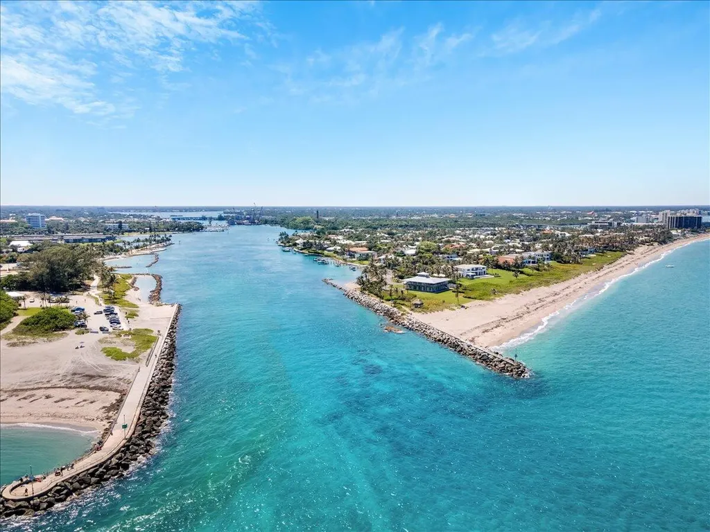 19035 SE Southgate Drive Jupiter FL 33469