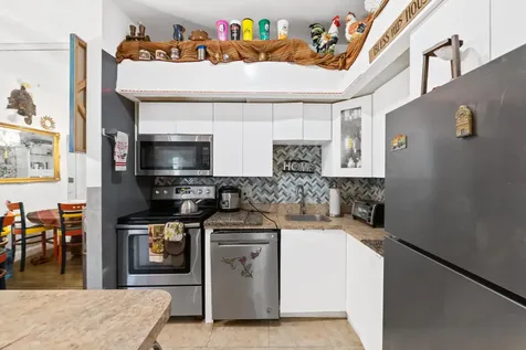 10443 E Clairmont Circle Tamarac FL 33321