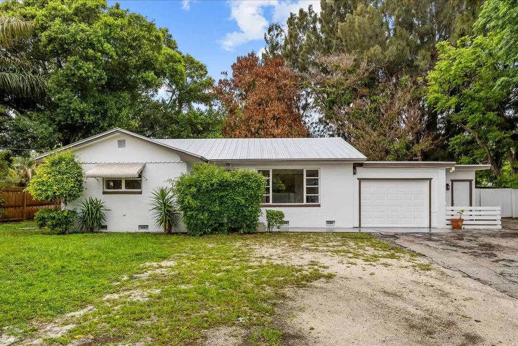 1175 20th Avenue Vero Beach FL 32960
