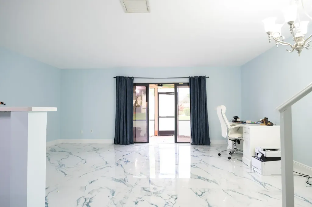 21820 Cypress Circle Boca Raton FL 33433