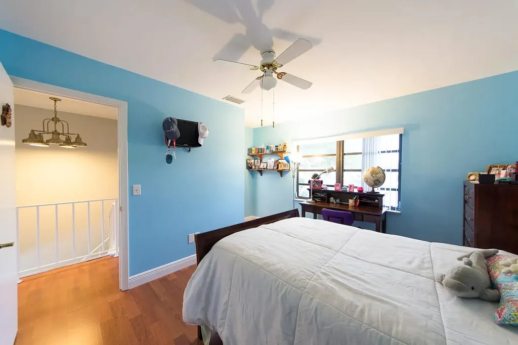 21820 Cypress Circle Boca Raton FL 33433