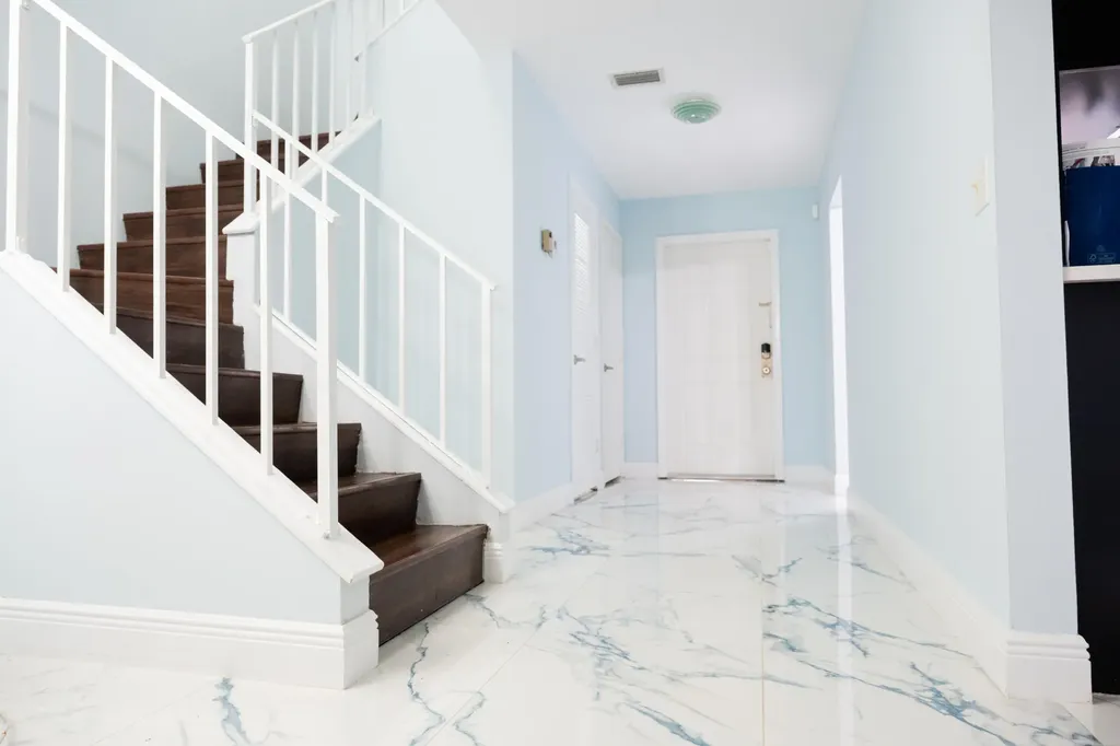 21820 Cypress Circle Boca Raton FL 33433
