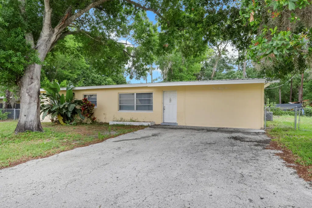 155 Meta Street Fort Myers FL 33905