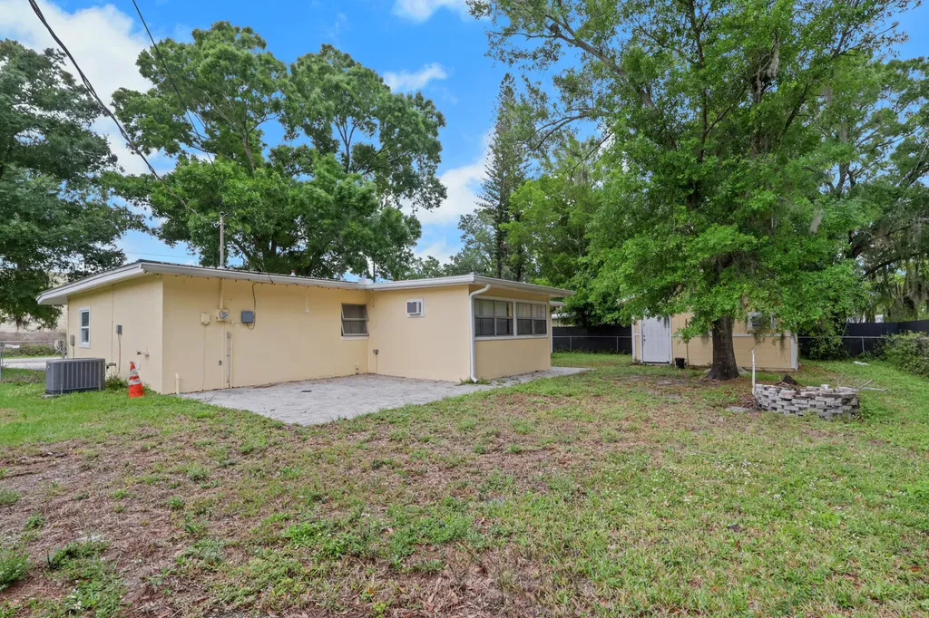 155 Meta Street Fort Myers FL 33905
