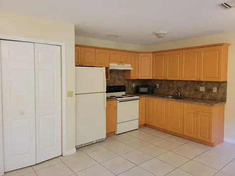 2227 Monroe Street Hollywood FL 33020