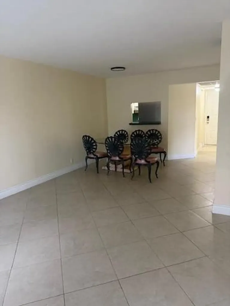 21911 Lake Forest Circle Boca Raton FL 33433