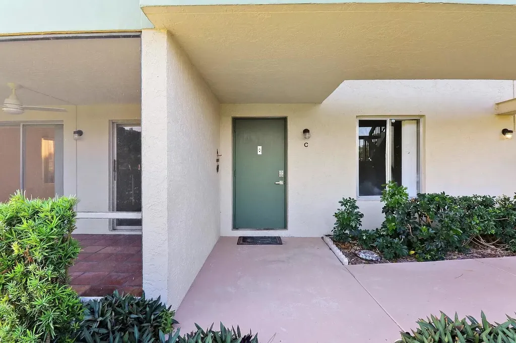 6341 Chasewood Drive Jupiter FL 33458