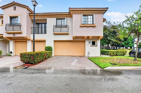 4751 Cypress Street Coconut Creek FL 33073
