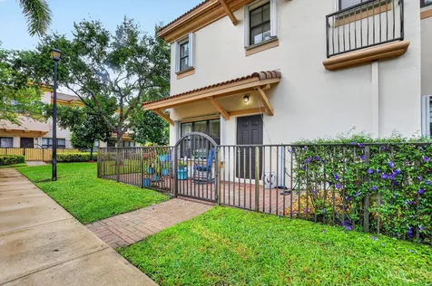 4751 Cypress Street Coconut Creek FL 33073