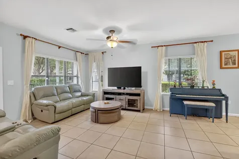 4751 Cypress Street Coconut Creek FL 33073