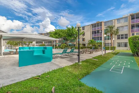 1660 NE 191st Street Miami FL 33179
