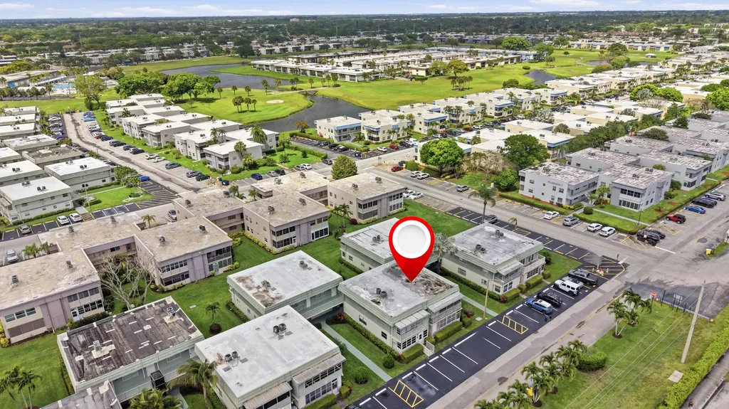 284 Flanders F Delray Beach FL 33484