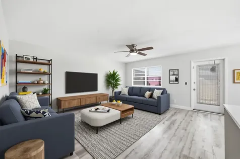 284 Flanders F Delray Beach FL 33484