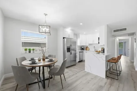 284 Flanders F Delray Beach FL 33484