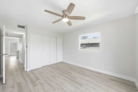 284 Flanders F Delray Beach FL 33484