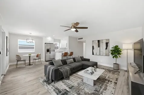 284 Flanders F Delray Beach FL 33484