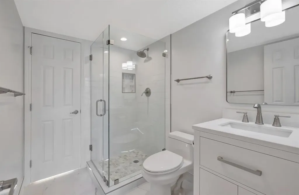 2400 NE 33rd Avenue Fort Lauderdale FL 33305