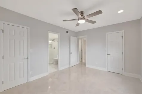 2400 NE 33rd Avenue Fort Lauderdale FL 33305