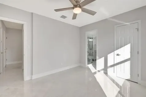2400 NE 33rd Avenue Fort Lauderdale FL 33305