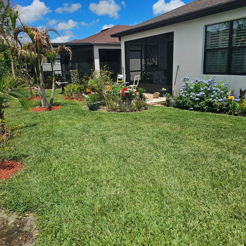 232 SE Via Visconti Port St Lucie FL 34952