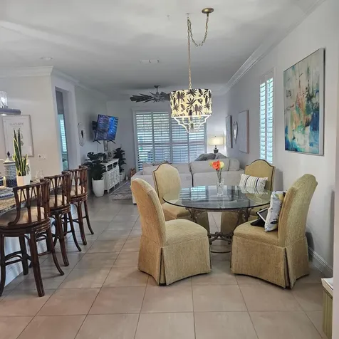 232 SE Via Visconti Port St Lucie FL 34952