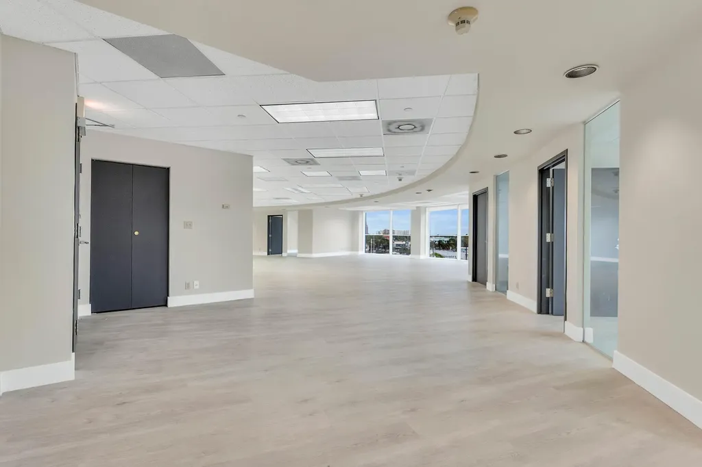 3101 N Federal Highway Oakland Park FL 33306