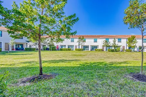 5007 Woods Edge Circle Riviera Beach FL 33410