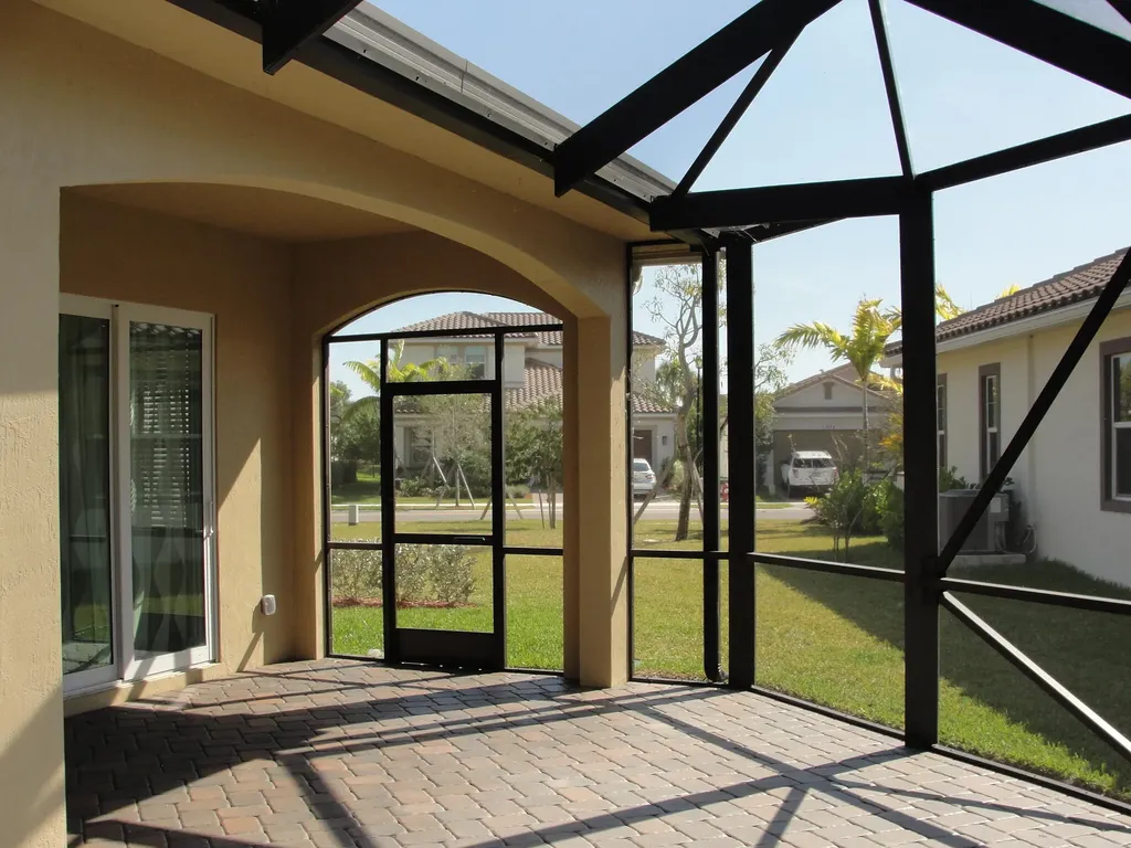 8253 NW 118th Way NW Parkland FL 33076