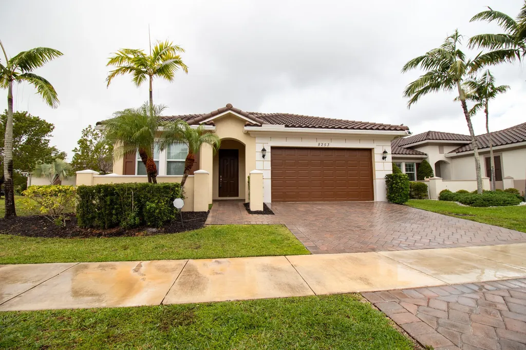 8253 NW 118th Way NW Parkland FL 33076