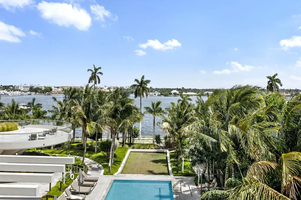 200 Arkona Court West Palm Beach FL 33401