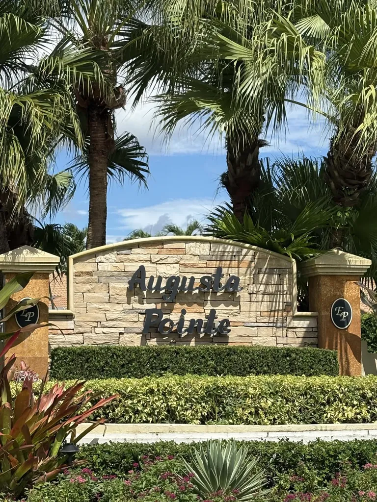 927 Augusta Pointe Drive Palm Beach Gardens FL 33418