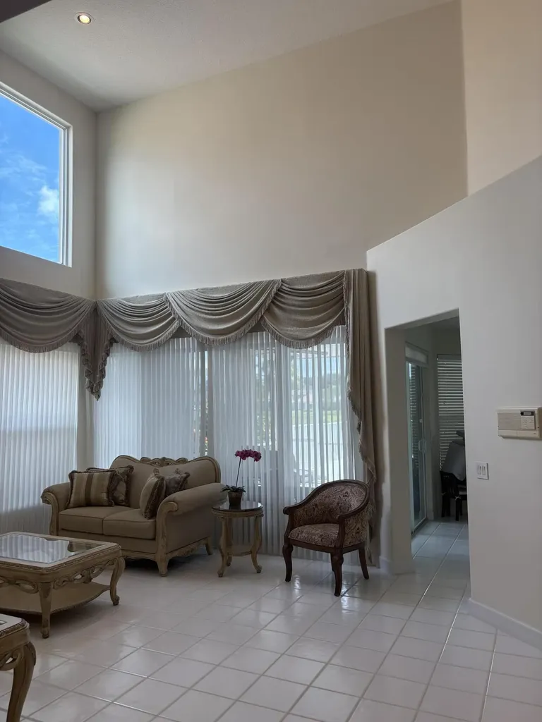 927 Augusta Pointe Drive Palm Beach Gardens FL 33418