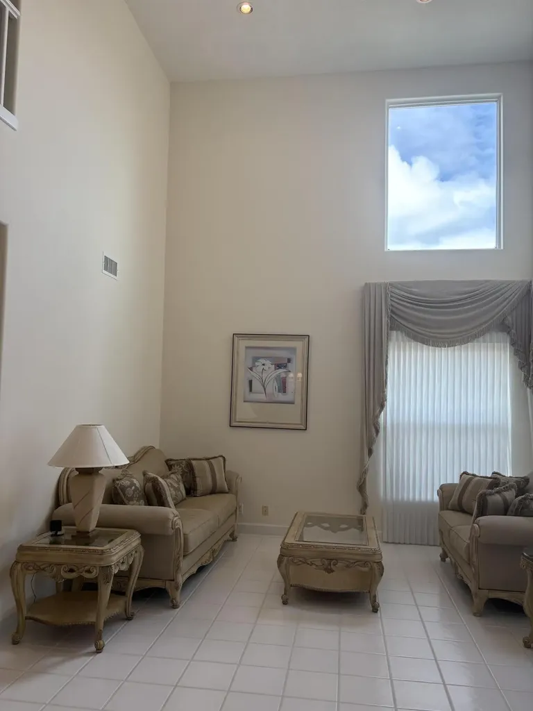 927 Augusta Pointe Drive Palm Beach Gardens FL 33418