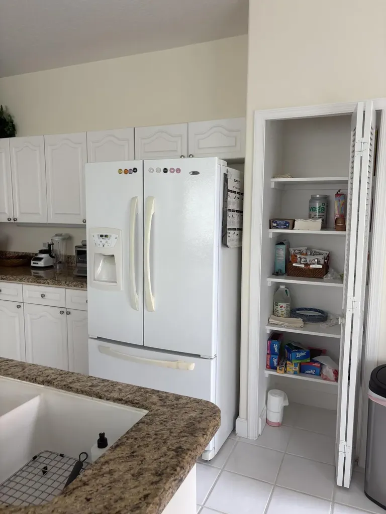 927 Augusta Pointe Drive Palm Beach Gardens FL 33418