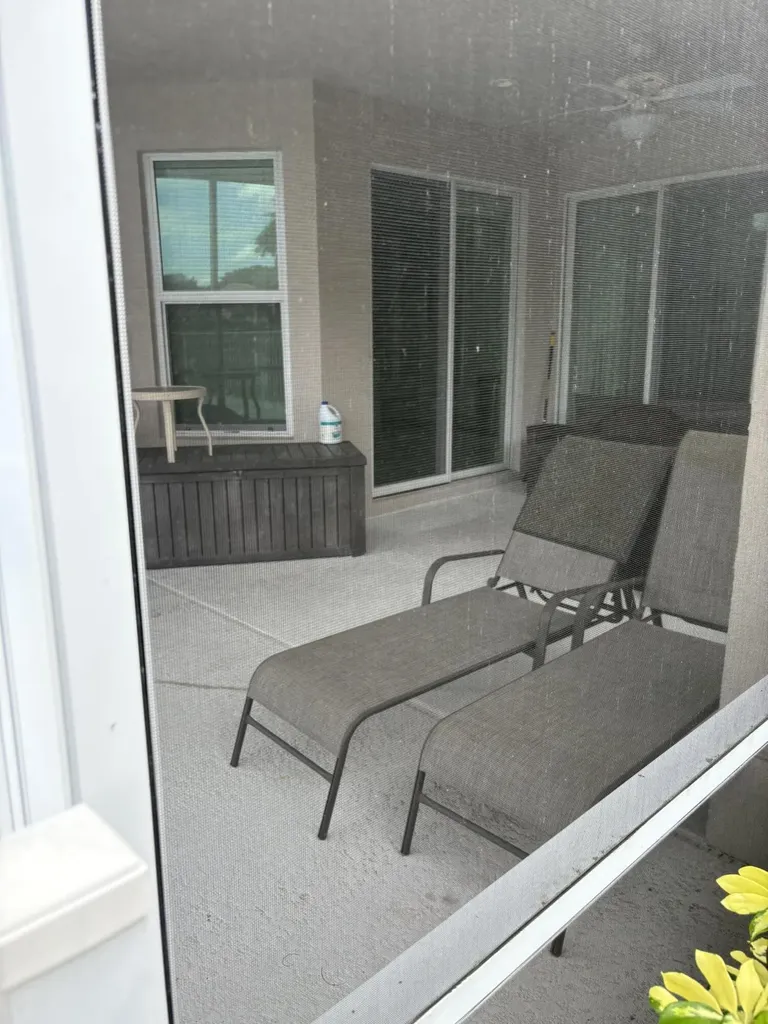 927 Augusta Pointe Drive Palm Beach Gardens FL 33418