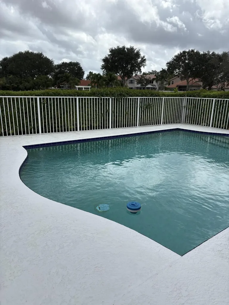 927 Augusta Pointe Drive Palm Beach Gardens FL 33418
