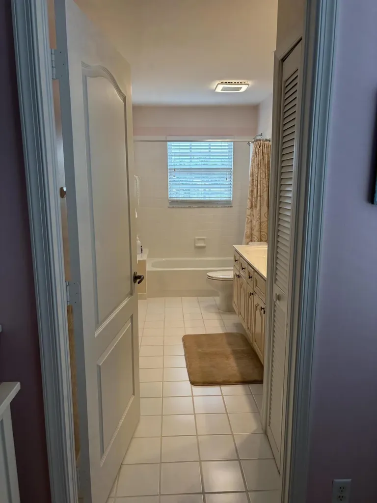 927 Augusta Pointe Drive Palm Beach Gardens FL 33418
