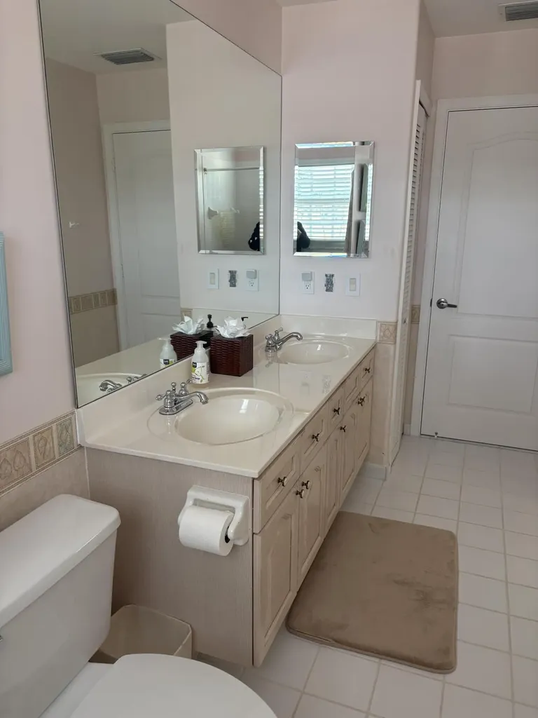 927 Augusta Pointe Drive Palm Beach Gardens FL 33418