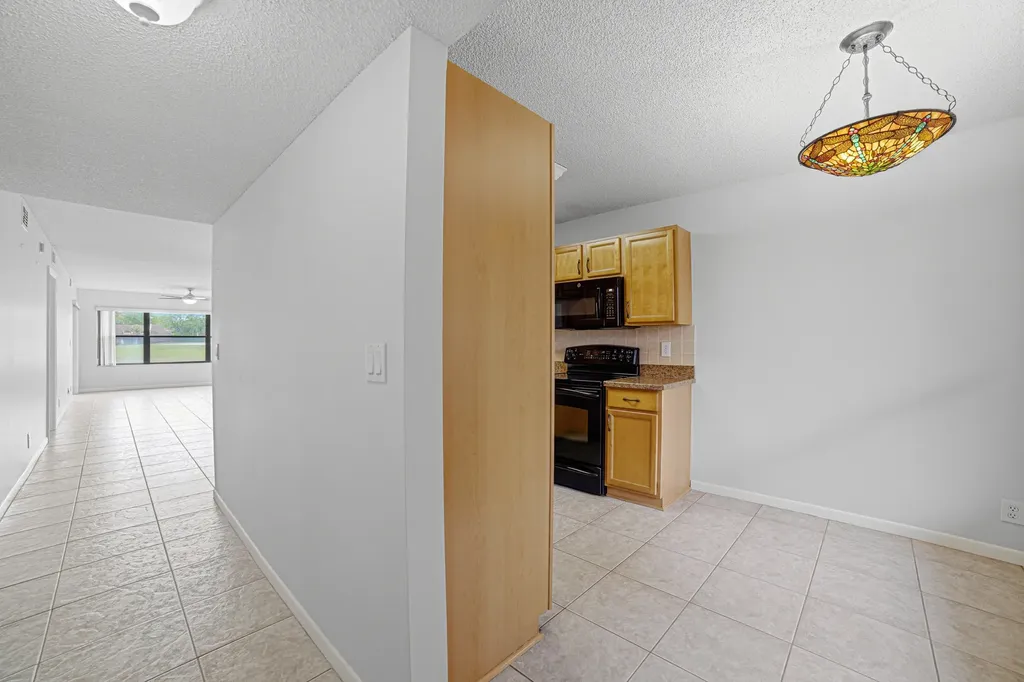 4702 E Lucerne Lakes Boulevard Boulevard E Lake Worth FL 33467